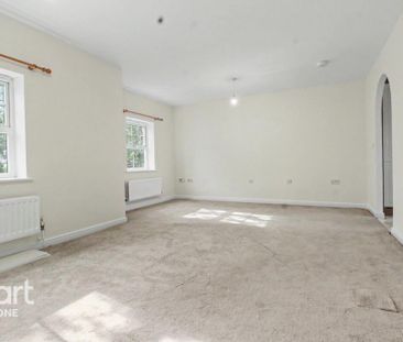 2 bedroom apartment to rent - Photo 6