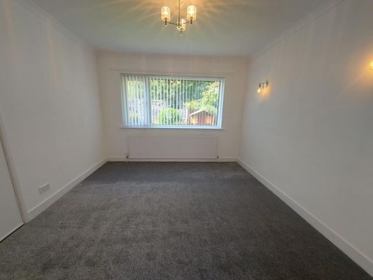 4 bedroom detached house to rent - Photo 1