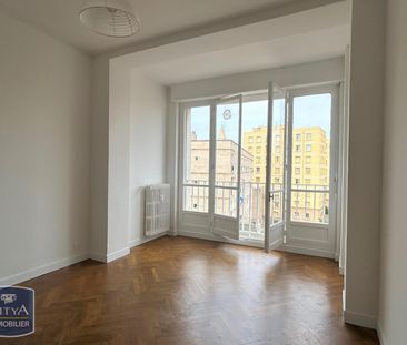 Location Appartement 2 pièces 39m² MARSEILLE 2ème - Photo 2