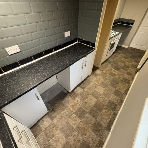 3 bed terraced house to rent in Meath Street, Middlesbrough, TS1 - Photo 2