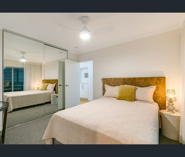 COASTAL LIFESTYLE OPPORTUNITY IN PRIME TWEED HEADS LOCATION - Photo 3