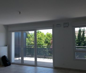 Location Appartement 3 pièces 68m² THONON LES BAINS 74200 - Photo 1
