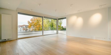 Penthouse te huur in Etterbeek voor € 4.500 met 3 slaapkamers - Photo 5