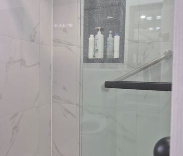 For Lease - 50 Strathaven Drive Unit# 15, Mississauga, Ontario - Photo 3