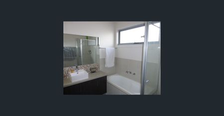 Exceptional Quality Home in Brunswick West - Photo 5