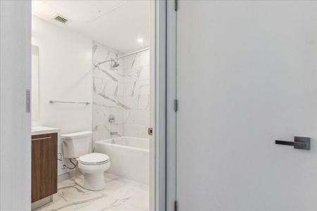 For Lease - 33 Frederick Todd Way Unit# 1012, Toronto, Ontario - Photo 4