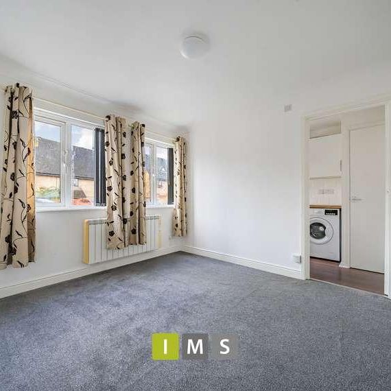 North Street, Tollgate House North Street, OX26 - Photo 1