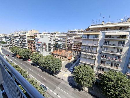 Διαμέρισμα 80τμ στο κέντρο Θεσσαλονίκης - Photo 2