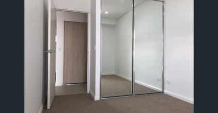 Bright and spacious 2-bedroom home in the heart of Auburn - Photo 4