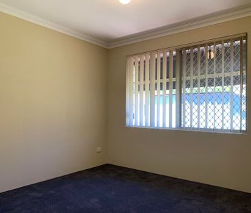 LIGHT, BRIGHT AND SPACIOUS!! - Photo 6