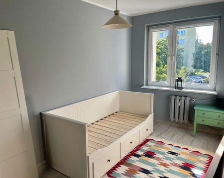 Świeżo po remoncie,3 pokoje,loggia, top lokalizacj 50 m² - Photo 2