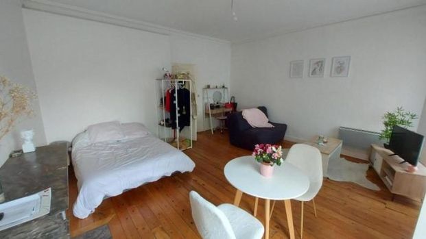 Appartement à louer, 1 pièce - Angers 49100 - Photo 1