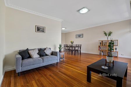 3 Nareen Court, Burwood East - Photo 2