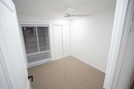 Coastal Hamptons Living at Its Best! - Photo 4