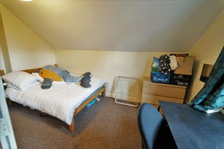 14 Church Grove, NG7 2FG, NOTTINGHAM - Photo 5