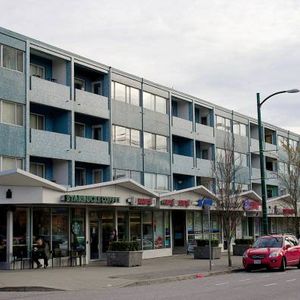 Cambie Plaza - 1BR 1BA - Available - Photo 2