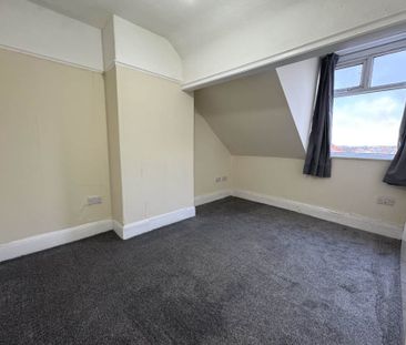 Marton Drive, Blackpool, FY4 3DE - Photo 2