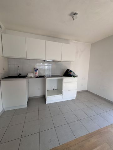 Location Appartement 3 pièces 69m² BEZONS 95870 - Photo 3