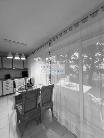 Studio/Γκαρσονιέρα για ενοικίαση Κέντρο Σαρωνίδας - παραλία (Σαρωνίδα) - Photo 4