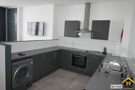 5 bed Apartment in Slater Street , Liverpool, L1 4BX - Photo 2