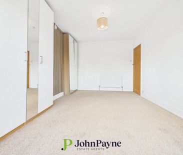Dillotford Avenue, Styvechale, Coventry, CV3 5DS - Photo 4