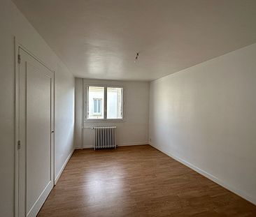 Location appartement 4 pièces, 94.80m², Bolbec - Photo 1
