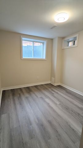 For Lease - 7 Macpherson Street Unit# Bsmt, Whitby, Ontario - Photo 5