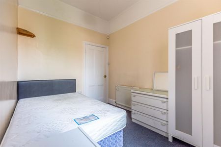 2 bed flat to rent in Glenthorn Road, Jesmond, NE2 - Photo 4