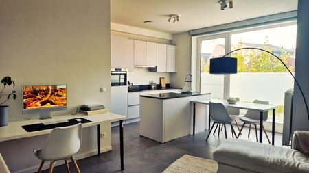 Appartement te huur - Photo 3