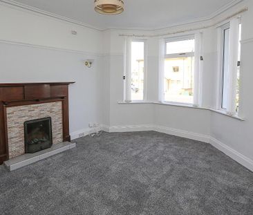 54 Groomsport Road, Bangor, BT20 5NE - Photo 2