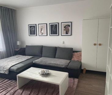 Duża, ładna kawalerka z balkonem - Photo 1