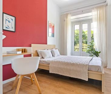 Avenida de Sidónio Pais, Lisbon, Lisbon 1050-215 - Photo 4