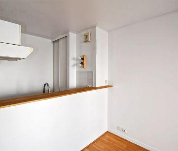 Appartement Boulogne Billancourt 1 pièce(s) 26.74 m2 - Photo 1