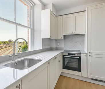 1 bedroom flat to rent - Photo 6