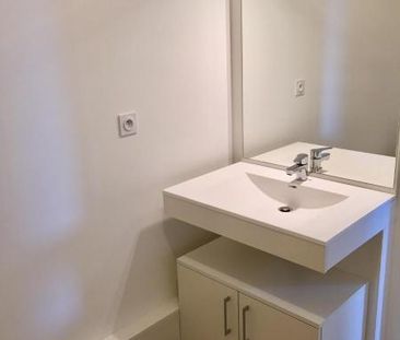 Location Appartement 2 pièces 43m² ST MALO 35400 - Photo 4