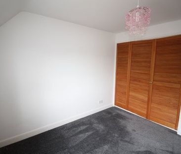 St. Marys Court, Huntingdon PE29 3PE, Property for rent - Photo 2