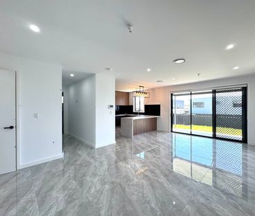 Stunning 5-Bedroom, 3-Bath Home with Spacious Backyard – For Lease! - Photo 5