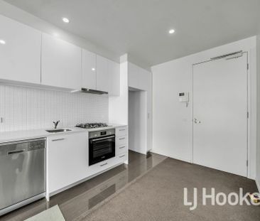 Modern Apartment Living Opposite Westfield Knox - Photo 4
