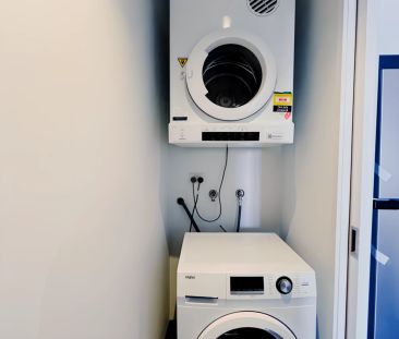 Little secondary bedroom - Photo 6