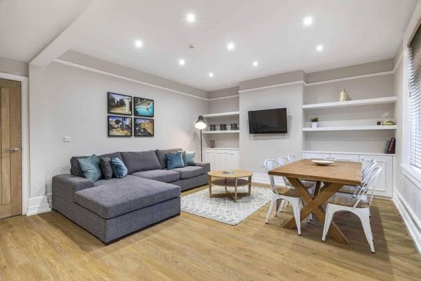 1 bedroom in a house share to rent - Photo 1