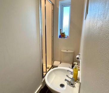4 bedroom house share to rent - Photo 4