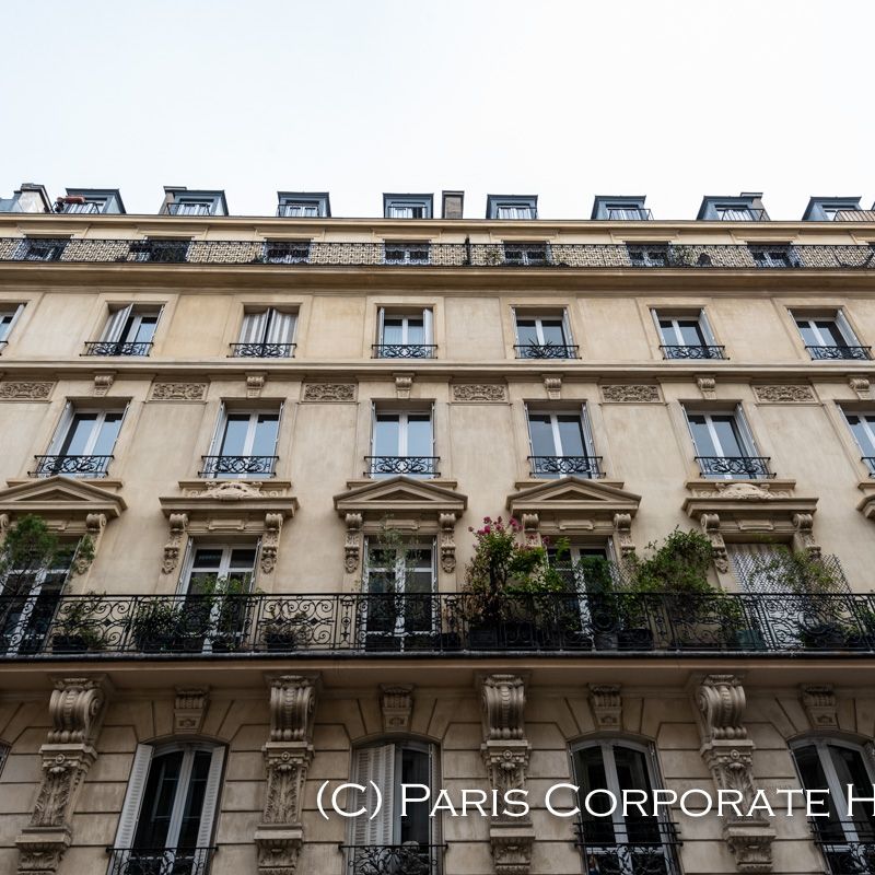 Rue d'Aumale, - Photo 1