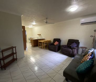 3/27 Camp Street, Mundingburra - Photo 2