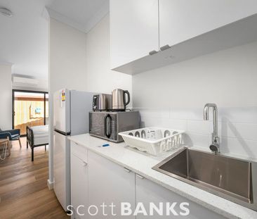 Studio 7 - Including utilities and free internet - Richmond Crescen... - Photo 3