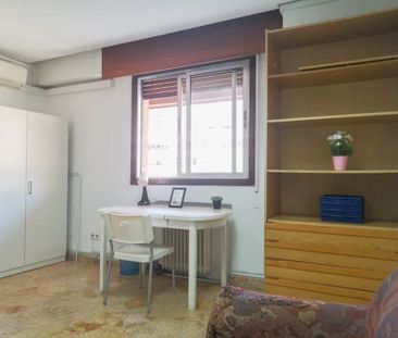 Calle de Beatriz de Bobadilla, Madrid, Community of Madrid 28040 - Photo 4