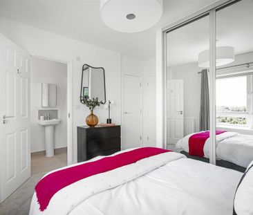 3 bedroom semi-detached house to rent - Photo 5
