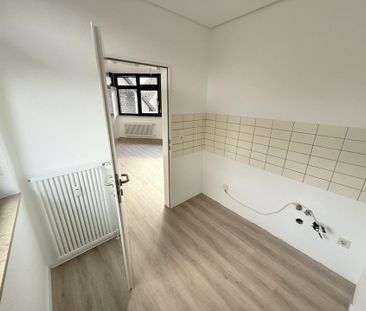 Frisch renovierte 2-Zimmer-Wohnung mit Südbalkon für 1-2 Personen - Photo 1