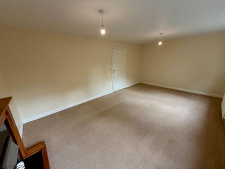 4 bedroom terraced house to rent - Photo 2