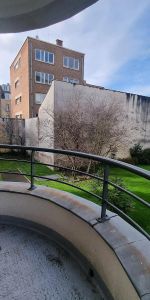 Location Appartement 2 pièces 46m² LILLE 59000 - Photo 4