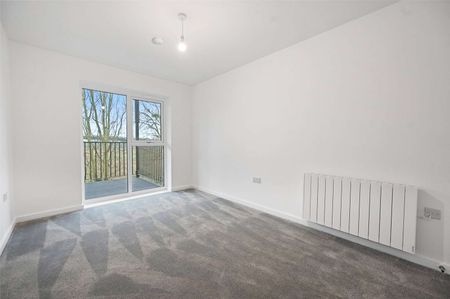 Brand new 2 bedroom apartment located in the sought-after village of Kings Langley. Available now and offered unfurnished. - Photo 4